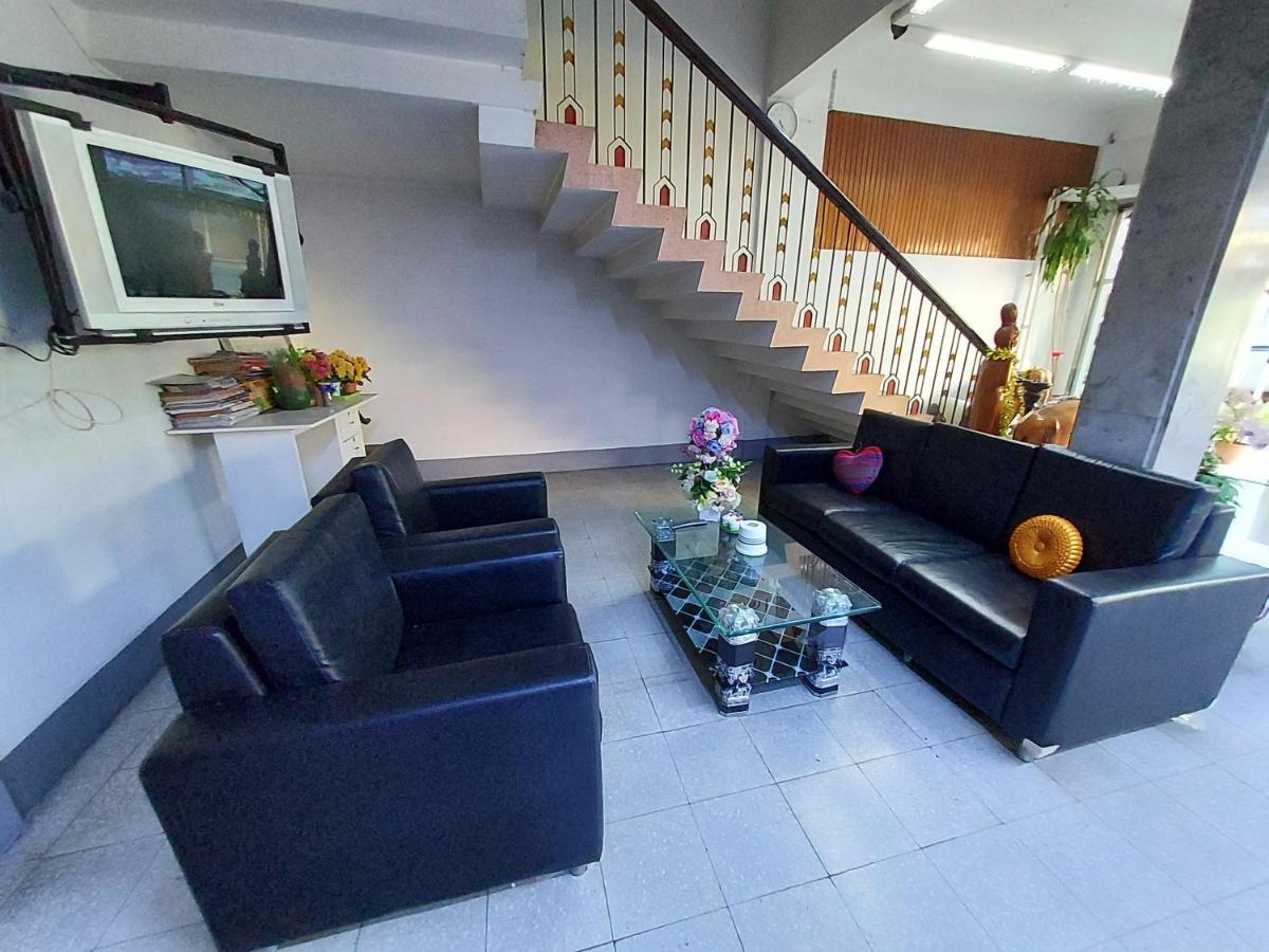 Grand Hotel Nakhon Phanom Ngoại thất bức ảnh